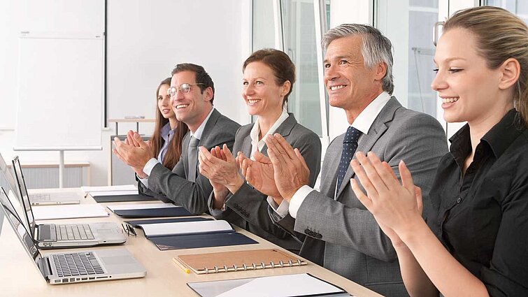 Besprechung Besprechung